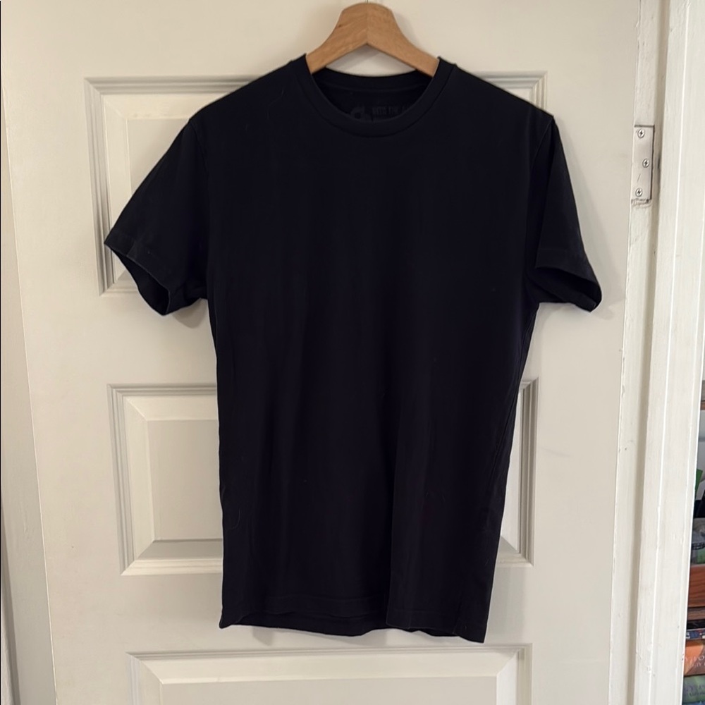 Into the AM Classic Black Men's T-Shirt